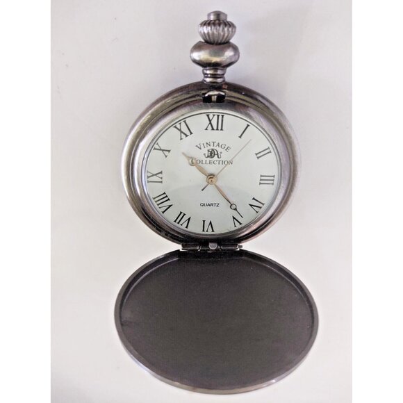 Beautiful Vintage Collection New York Skyline Quartz Pocket Watch New Battery - Picture 12 of 14